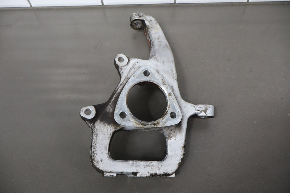 2009-2018 Ram 1500 Laramie Limited Right Front Spindle 68044704AD