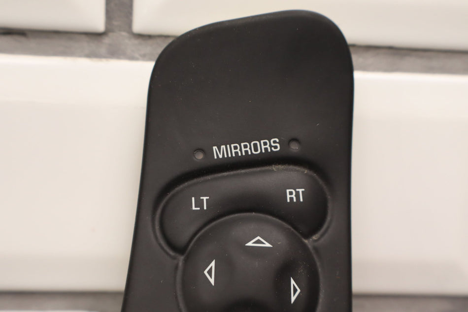 2003 Chevrolet Corvette Driver's Front Door Switch