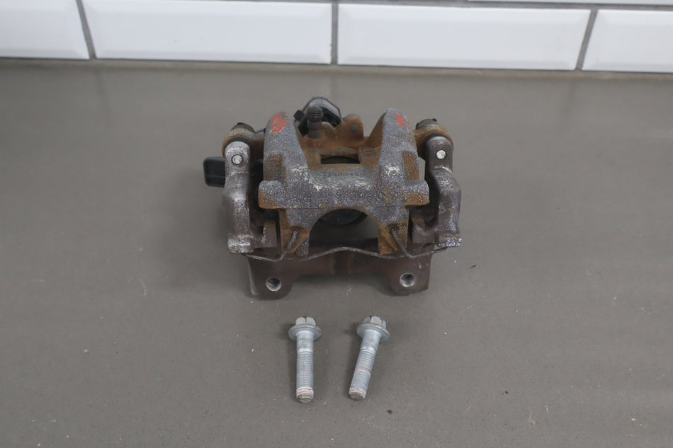 2021-2023 Polestar 2 Set x4- Calipers OEM