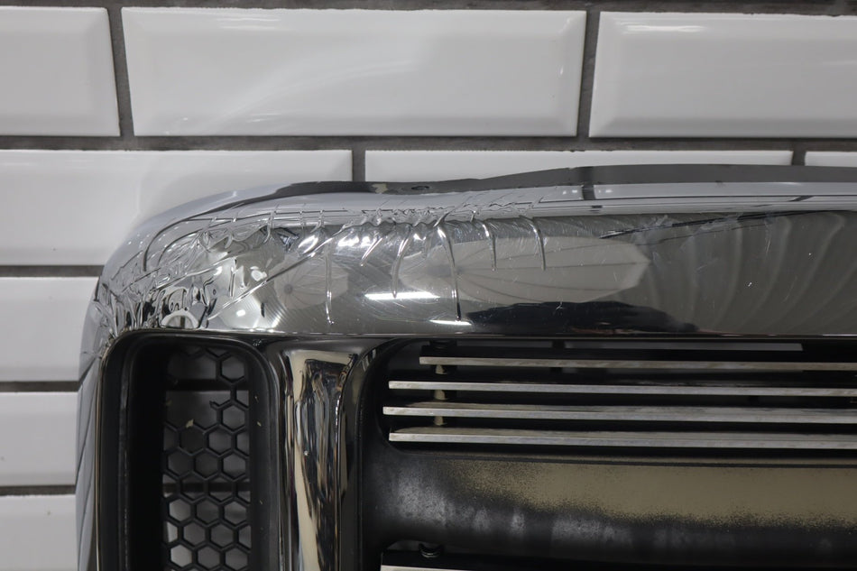 1999-2004 Ford F-250 Super Duty Grille 1C3Z8200BAA OEM