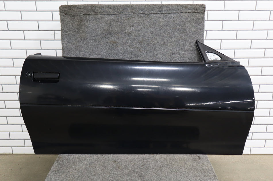 1993-2002 Chevrolet Camaro Right Front Door Black 41 10274371