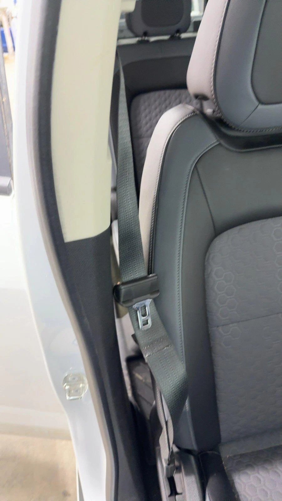 Front Seat Belt, 2017, Chevrolet, Colorado