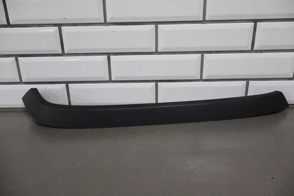 2006 Hummer H2 Right Front Wheel Arch Moulding Maroon 49