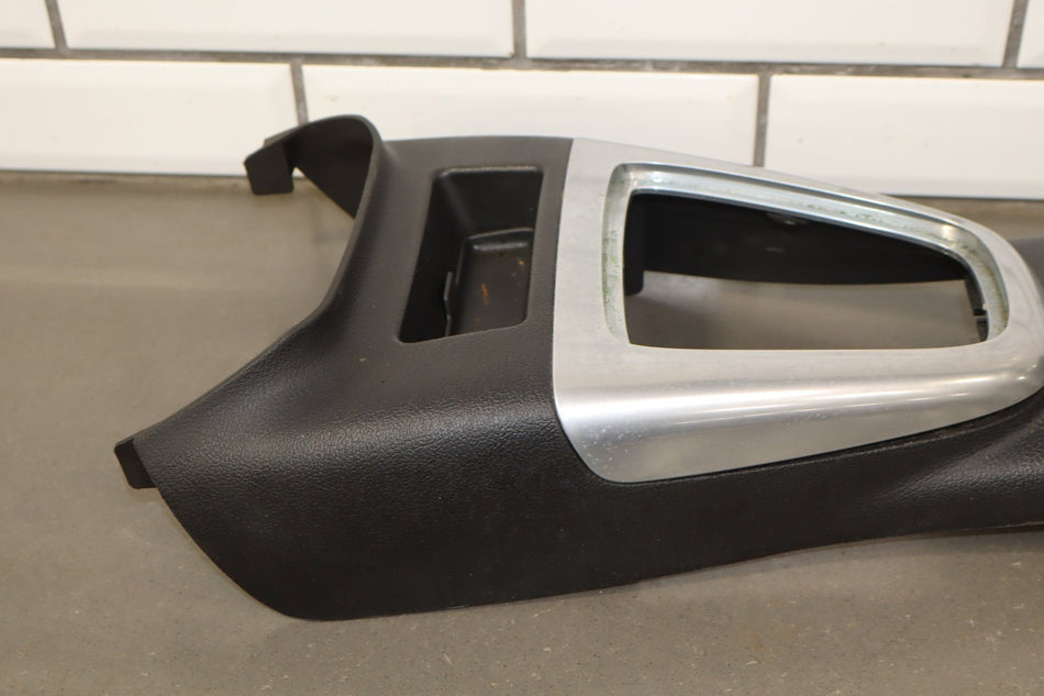 2008 Hummer H3- Centre Console