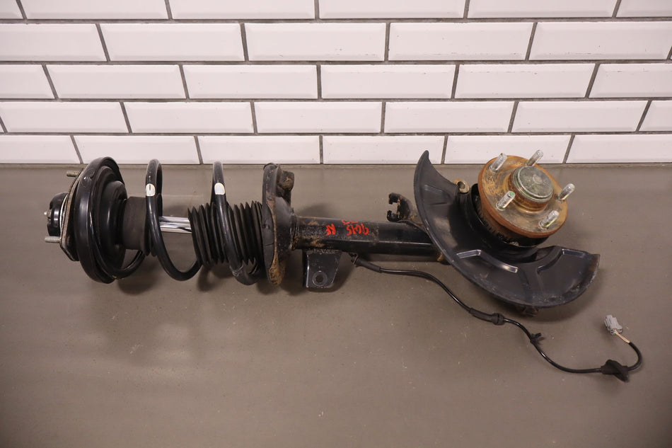 2002-2004 Infiniti M45 Sport Right Front Suspension Knee