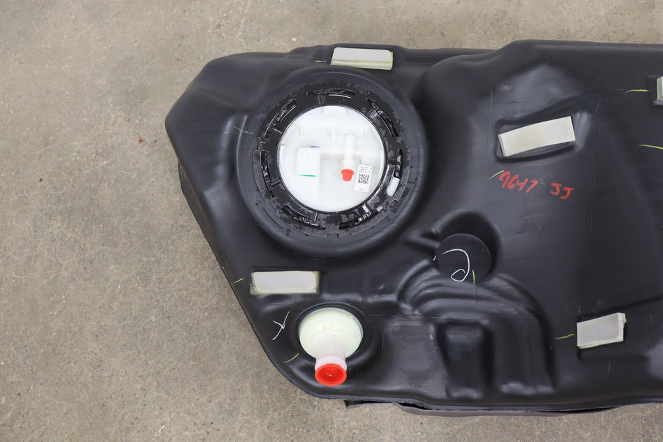 2015-2023 Ford Mustang GT 5.0L Fuel Tank With Pump/ Sending Unit