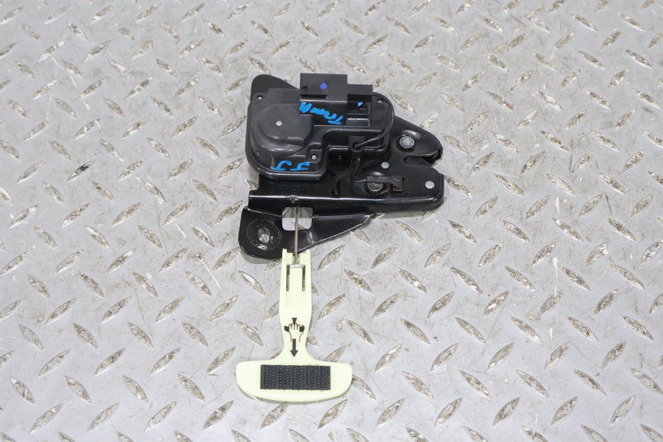11-15 Dodge Charger Trunk Lid Latch Actuator