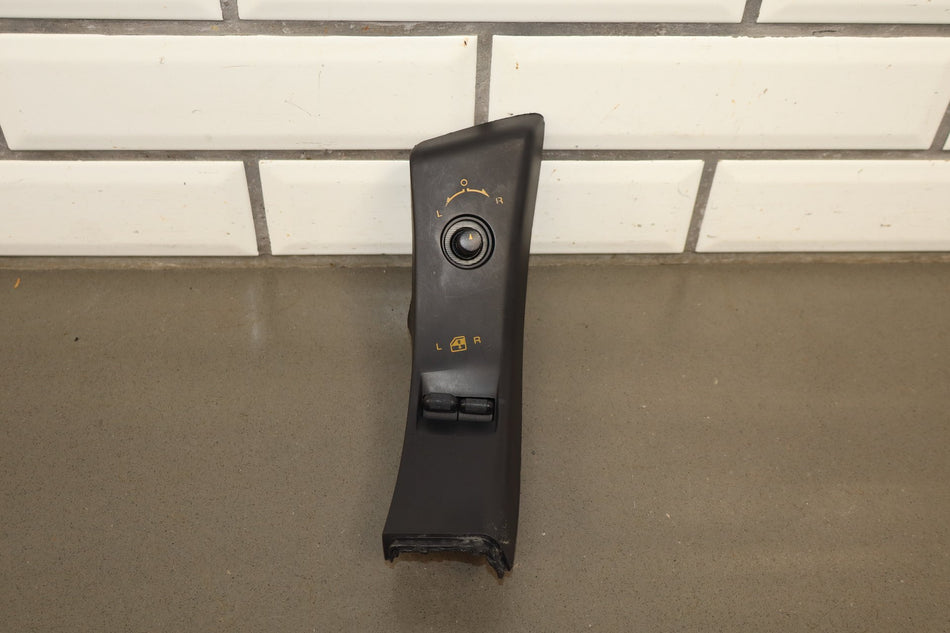 1992-1993 Chevrolet Corvette C4 LH Driver Window Switch W/ Bezel
