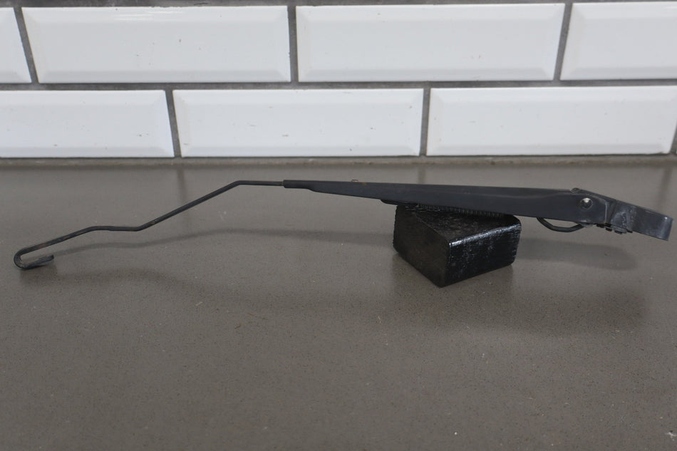 2003-2009 Hummer H2 - Wiper Arm Pair