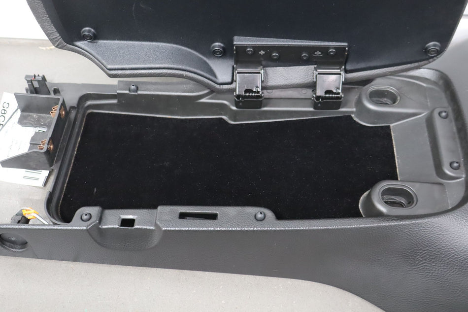 2006 Chevrolet Corvette- Front Console