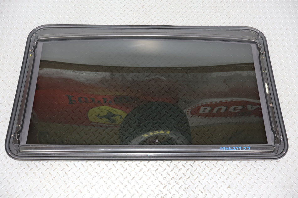 2003-2009 Hummer H2- Sunroof Glass Window 15781625