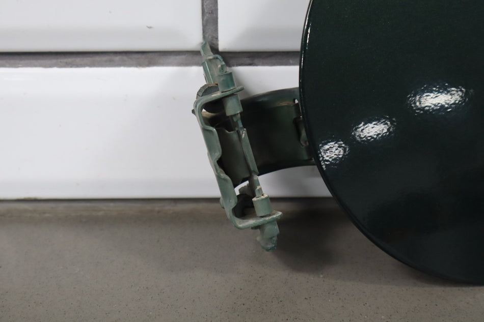 2001 Chevrolet Silverado 2500 GMT800- Fuel Filler Door