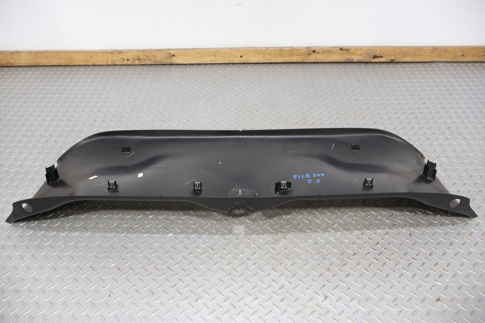 97-04 Chevy C5 Corvette Halo Trim (Black)