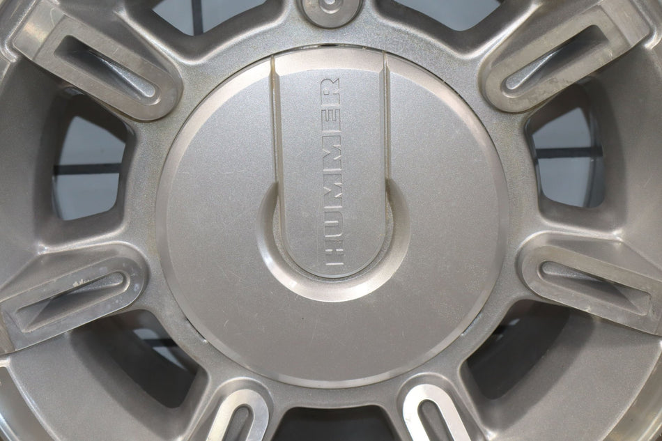 2003 Hummer H2- Wheel