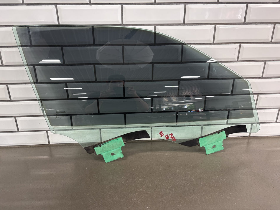 11-23 Dodge Charger RH Passenger Front Door Window Glass Laminated OEM