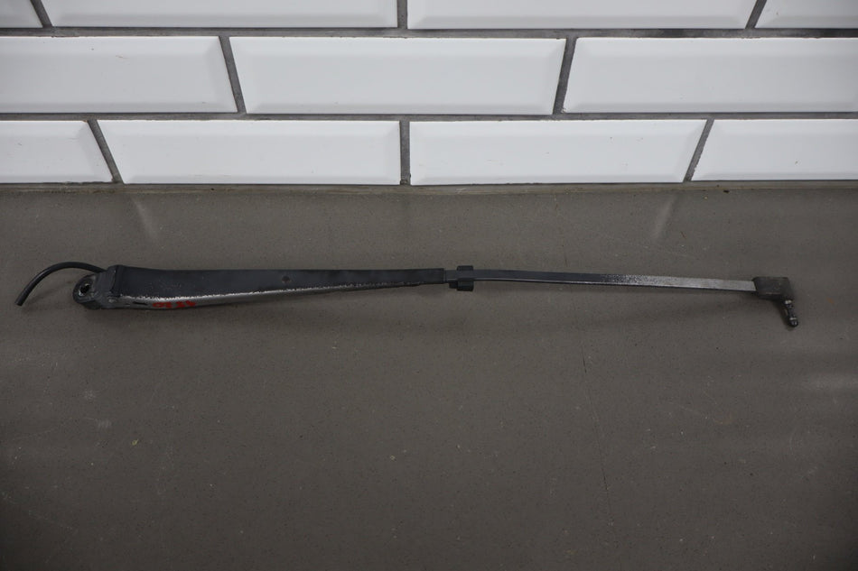 1993 Cadillac Fleetwood- Wiper Arm Pair