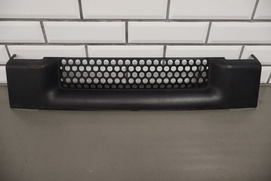 2006-2007 Hummer H2 Lower Front Grille 15078156
