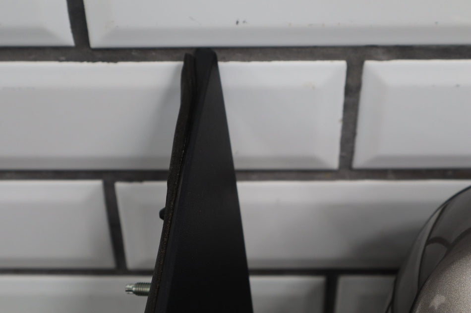 09-14 Chevrolet Tahoe Suburban Yukon Left Door Mirror Power Fold/Signal OEM