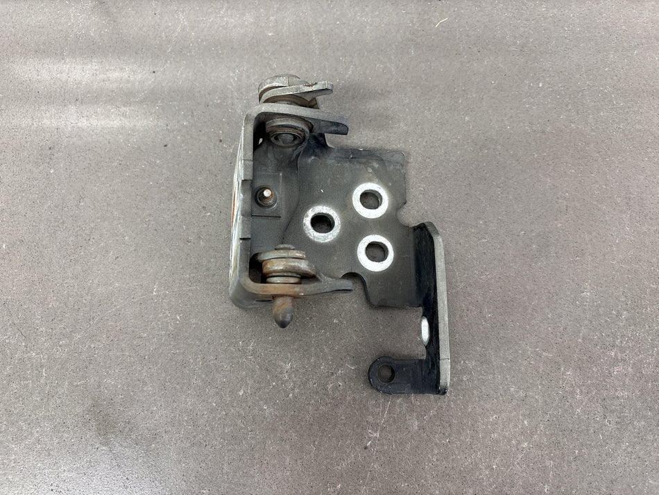 2003-2009 Hummer H2 Driver Door Hinge Set - Pair