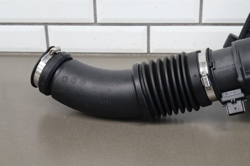 14-16 Jeep Grand Cherokee 3.0 EcoDiesel Air Cleaner Box