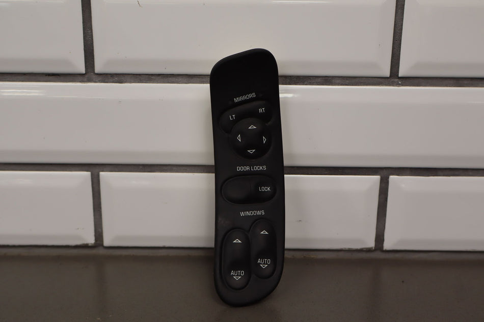 2003 Chevrolet Corvette Driver's Front Door Switch