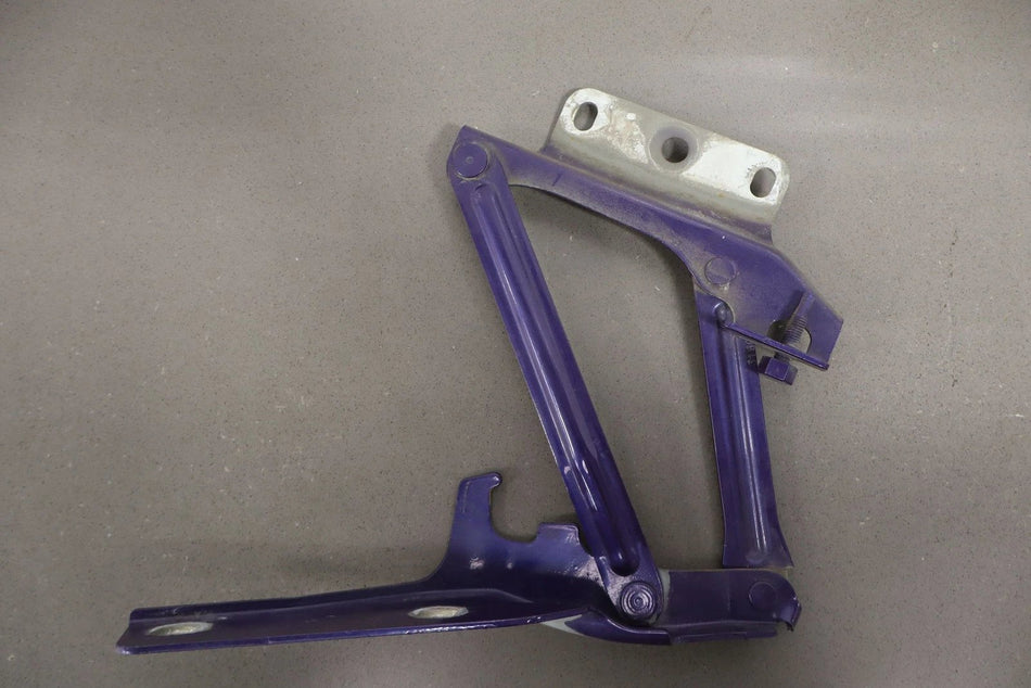 2003-2006 Chevrolet SSR Hood Hinges- Pair