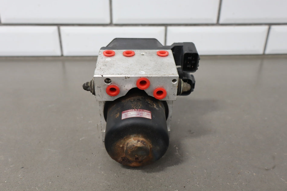 2002 Toyota MR2 W30- ABS Brake Unit