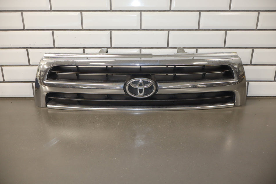 1998-2001 Toyota 4Runner Grille 5311135460 OEM