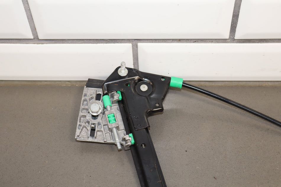 1997-2004 Chevrolet Corvette Left Front Door Regulator 10344131 OEM