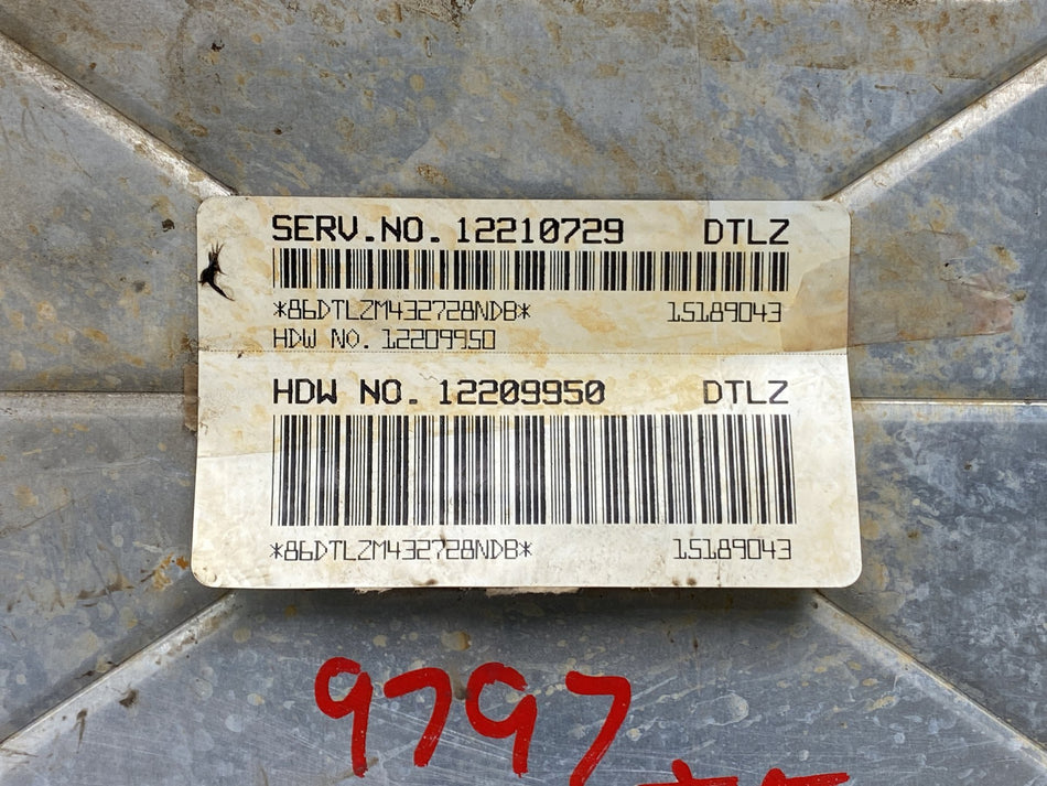 2001-2004 Chevy GMC Silverado Sierra 6.6L Duramax ECU Engine Computer 12210729