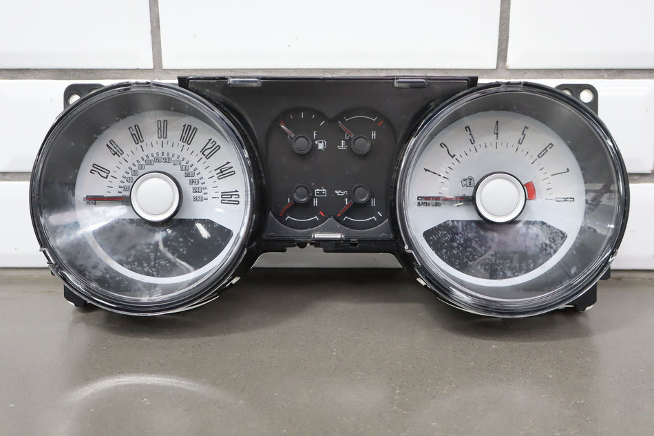 2011 Ford Mustang- Speedometer