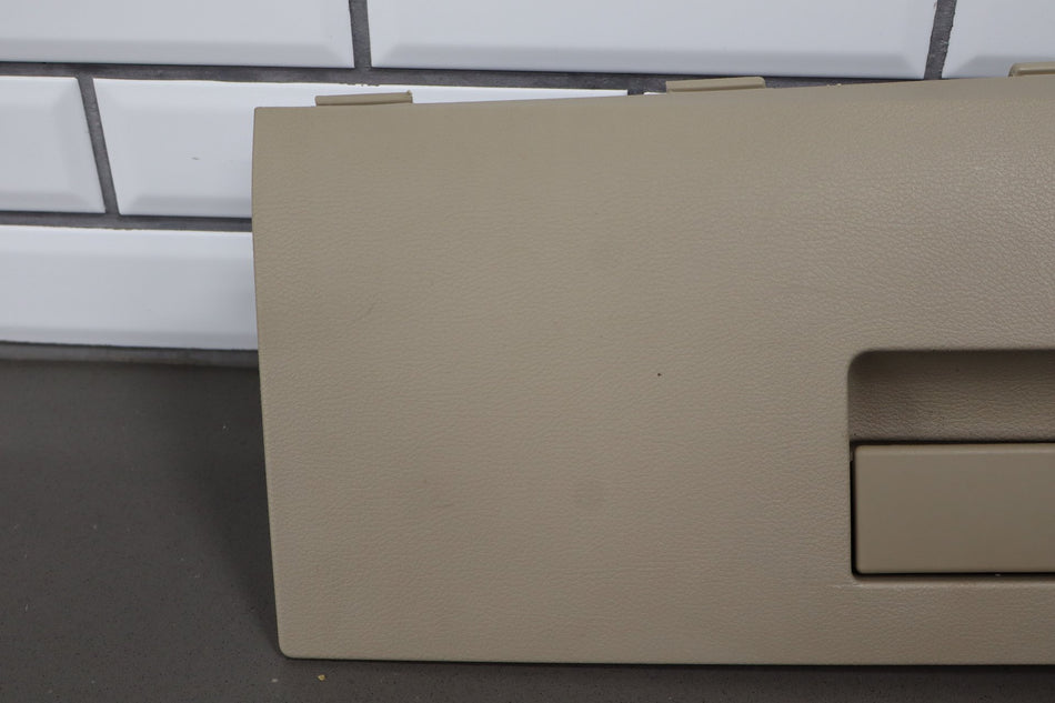 2013 Ram 1500- Glove Box