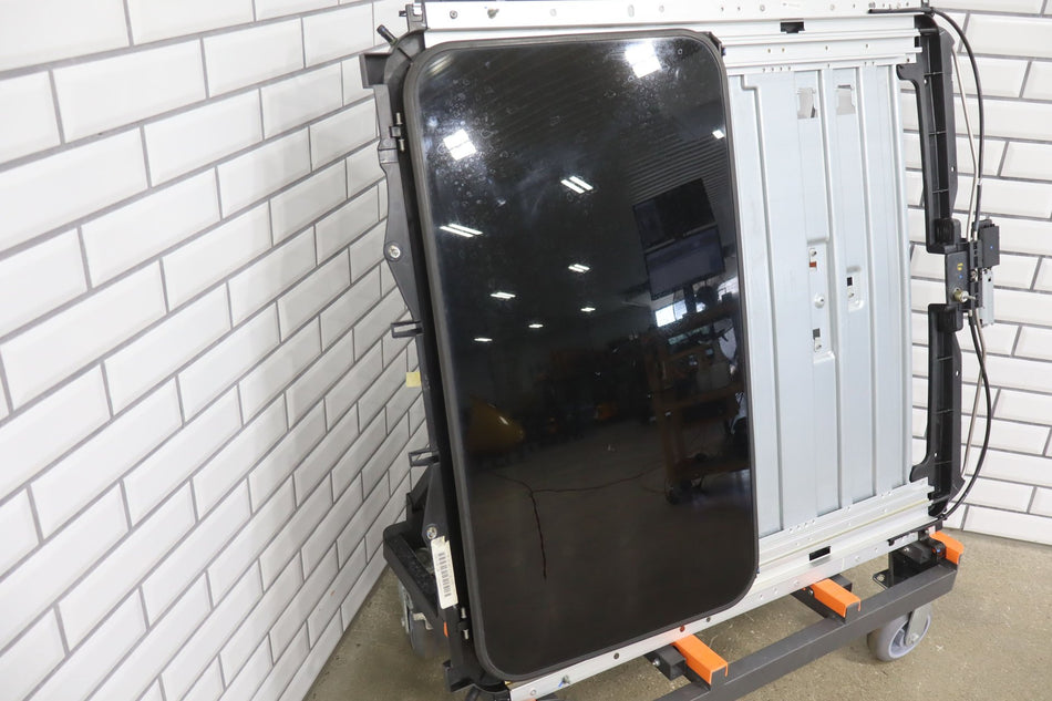 Roof Glass Frame, 2004, Cadillac, Escalade
