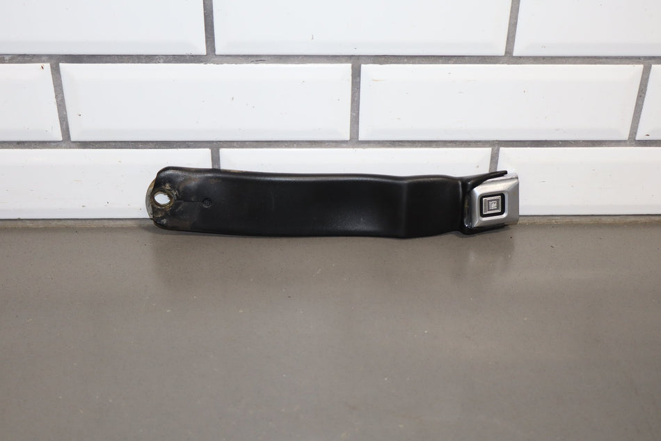 1984-1994 Chevrolet Corvette Right Front Seat Belt Buckle OEM
