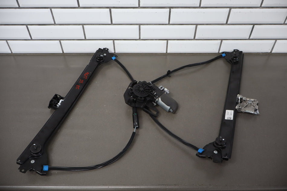 2020 Tesla Model X Right Front Door Regulator OEM