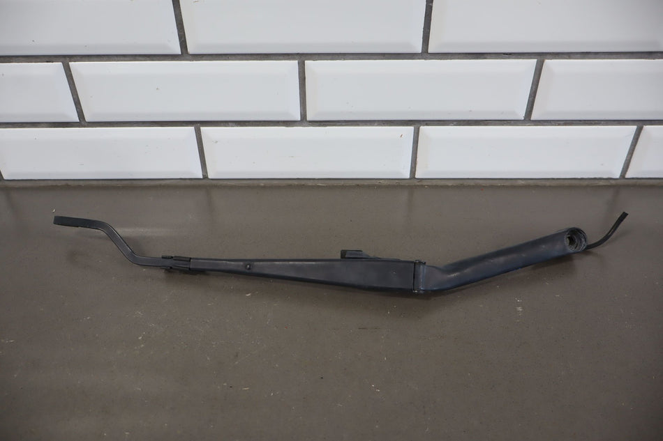 1997-2004 Chevrolet Corvette C5 Wiper Arm LH &amp; RH Pair
