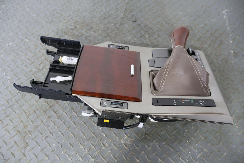 2013 Lexus GX460 Front Console Cream LA00