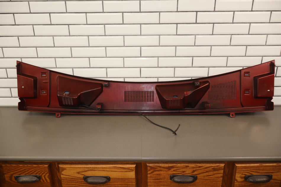 2003-2009 Hummer H2 - Center Cowl Vent Panel 19256401