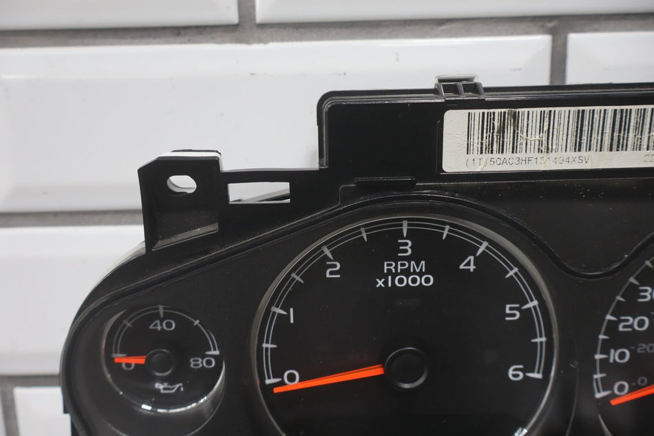 2013-2014 Chevrolet Suburban 2500 Speedometer 22838399 213163 Miles