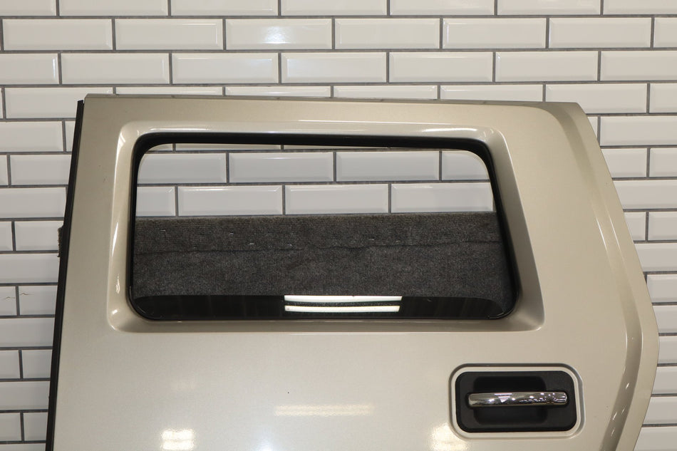 2003-2009 Hummer H2 Left Rear Door Pewter ( 11 ) 10396625