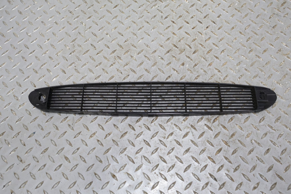 97-04 Chevy C5 Corvette Defrost Vent (Black)
