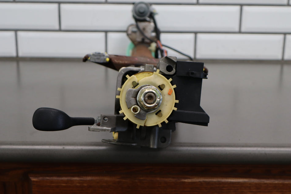 2001-2004 Chevrolet Corvette C5 Steering Column 26094235