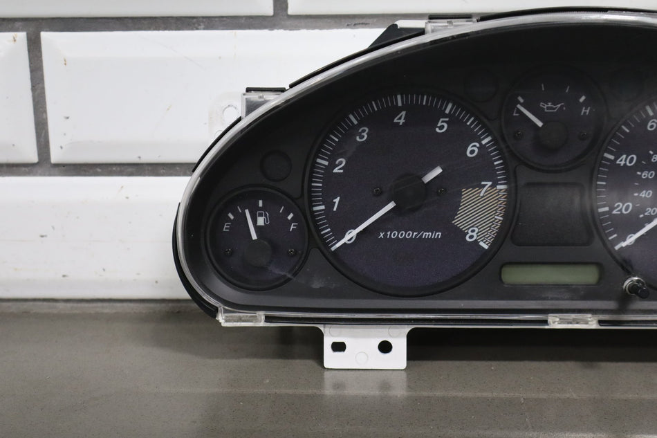 1999-2000 Mazda MX-5 Speedometer NC1055471 140572 Miles