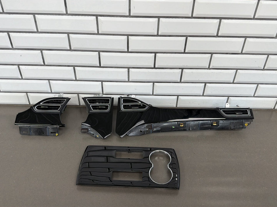 2014 Tesla Model S Dash/Console Trim Kit