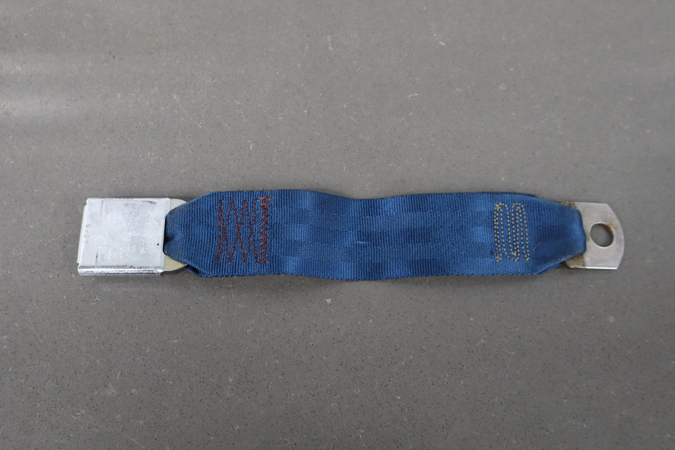 1982-1984 Chevrolet Corvette Right Front Seat Belt Buckle OEM