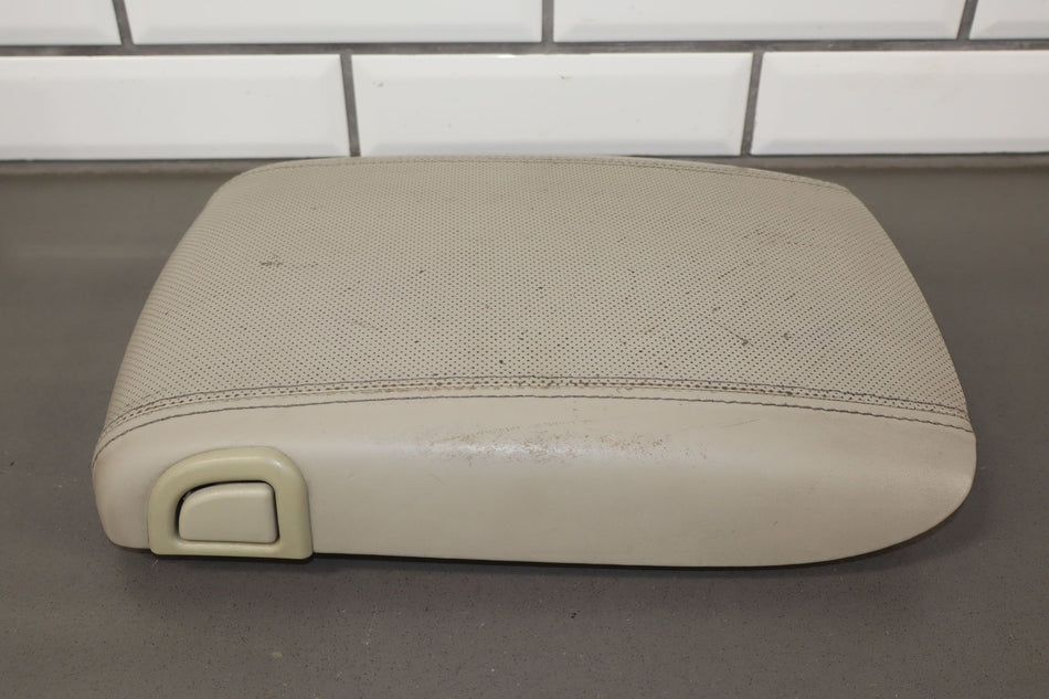 Console Lid, 2005, Cadillac, Escalade ESV