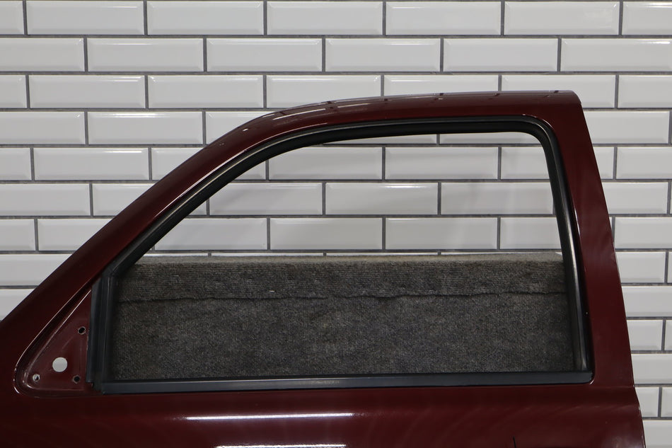 99-07 Chevy Silverado LH Front Door Less Mirror Color 51