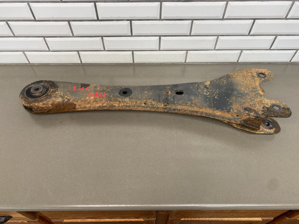 05-07 Ford F250 F350 Super Duty 4x4 Driver Left Front Lower Radius Arm OEM