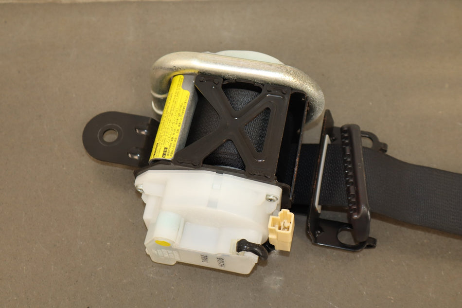04-08 Mazda RX-8 (SE3P) Right Front Seat Belt Retractor Black OEM