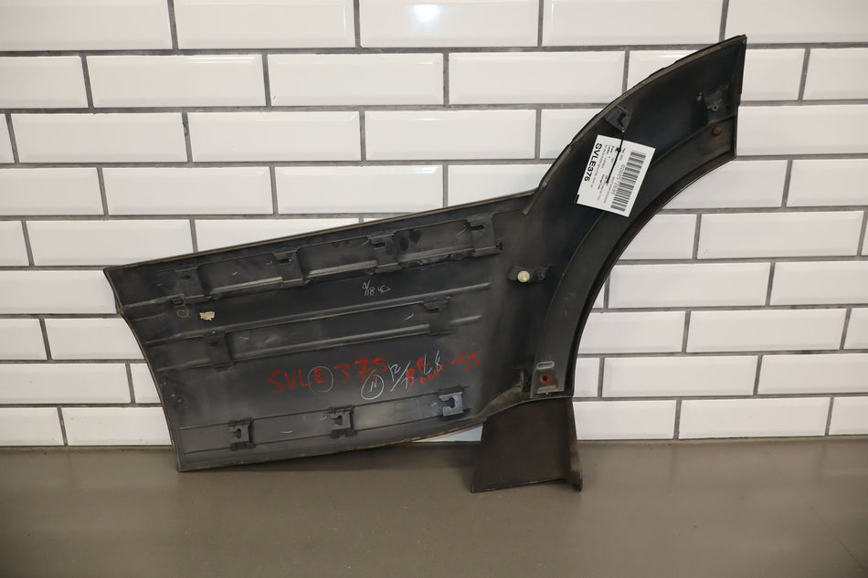 1997 Lexus LX450 Right Rear Door Molding
